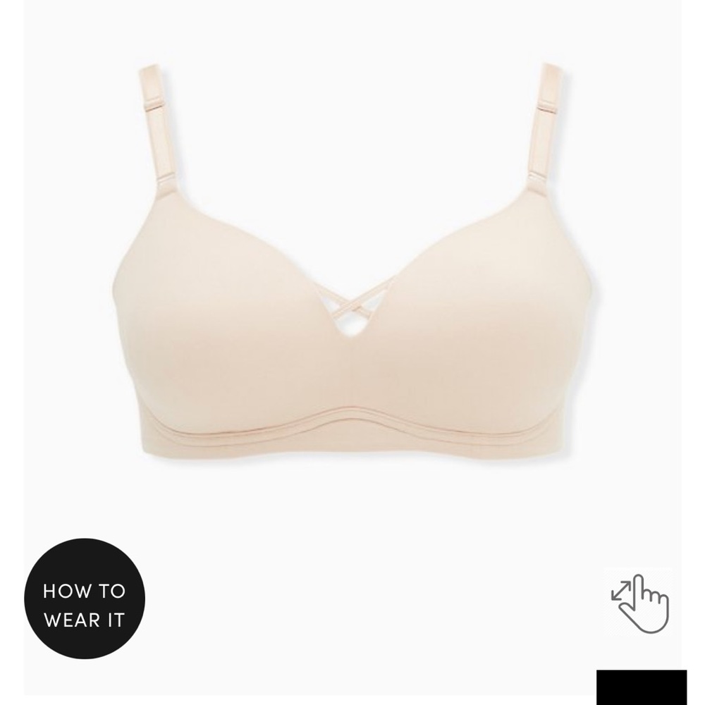 Torrid wireless push up bras. Tan and blush. Size 40DD